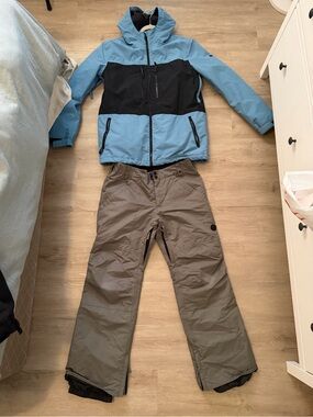 Aperture Snow Jacket & Pants